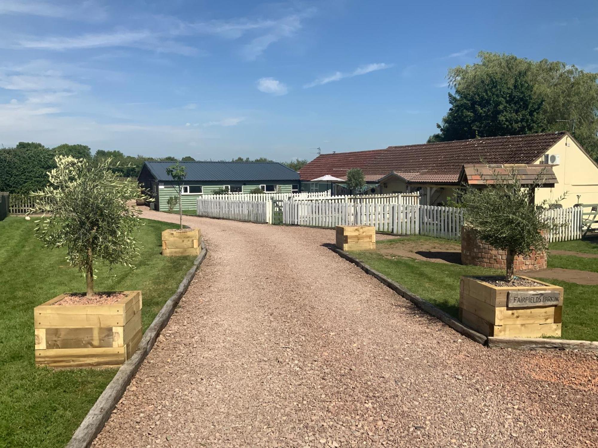 Hartpury Woodpecker Cottage At Frog Trotters Cottages מראה חיצוני תמונה